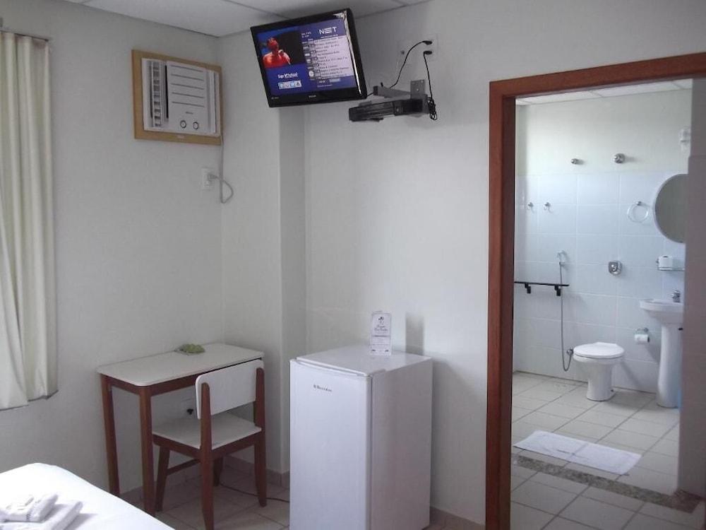 Hotel Lord Camburi 3*